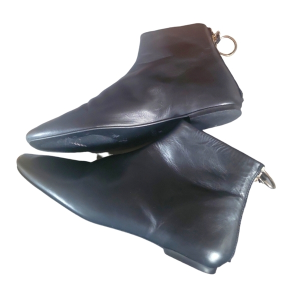 Zara Flat Black Leather Back Zipper Closure Square Toes Ankle Bootie EU 38 - Picture 2 of 7